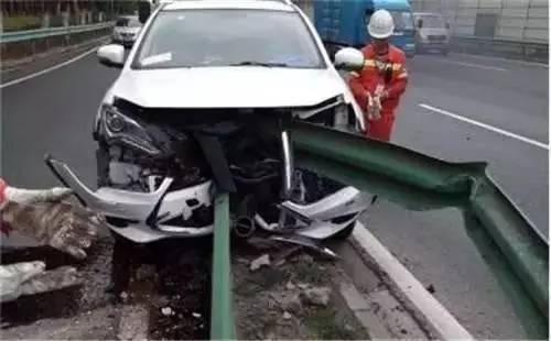 【科技情報(bào)】據(jù)說(shuō)它能讓高速車禍死亡下降90%