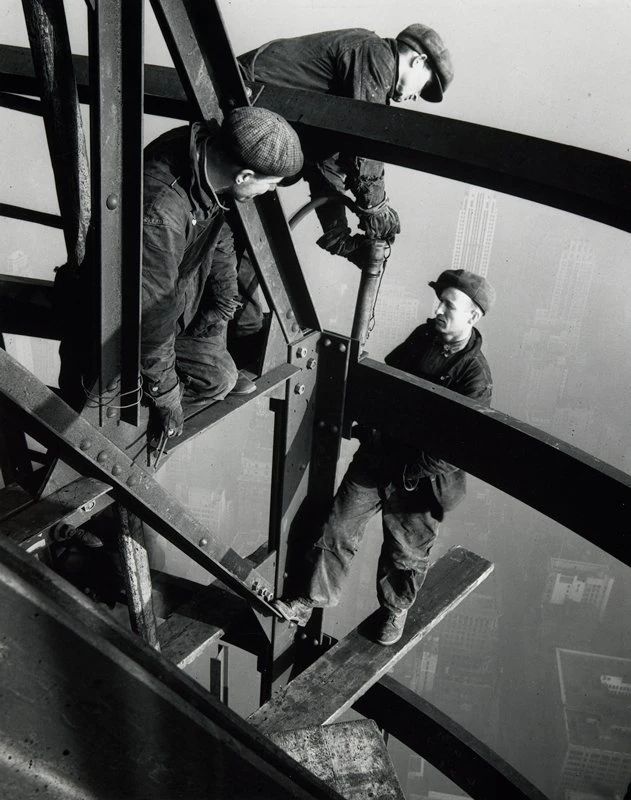 Lewis Hine：一位攝影師的“摩登時(shí)代”